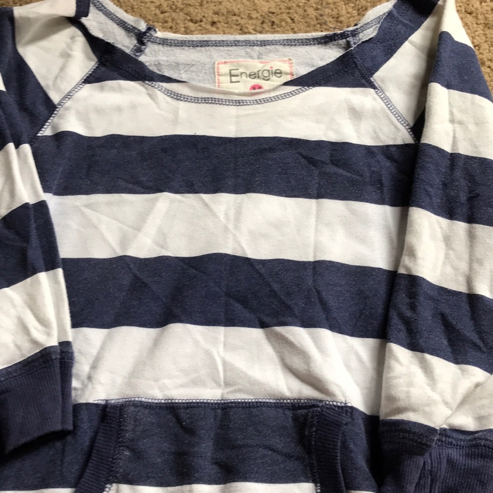 Long stripped sweater with pocket